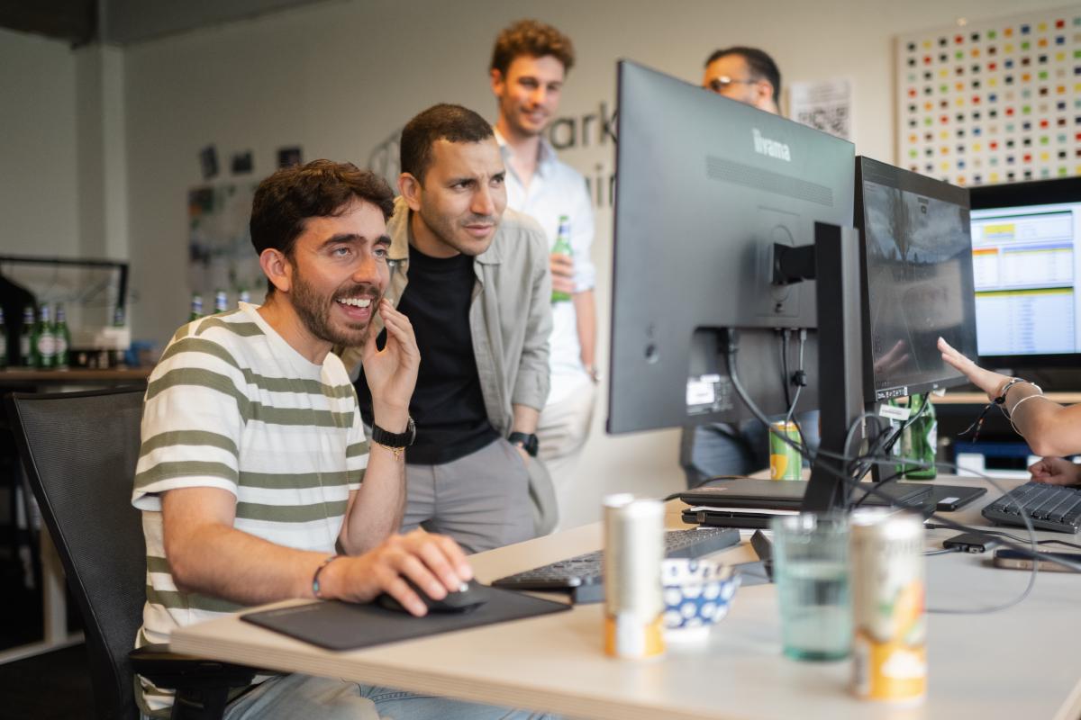 marketing-engineers-agency-at-night-2026-33.jpg